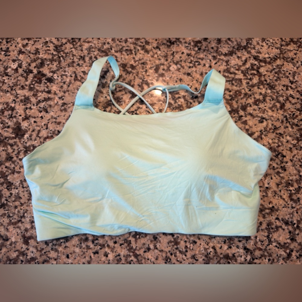 NWOT Nike Dri-FIT Mint Green Sports Bra